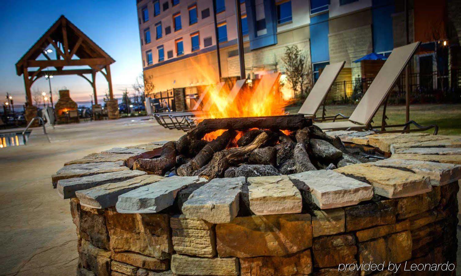 Apache Casino Hotel Lawton Exterior foto